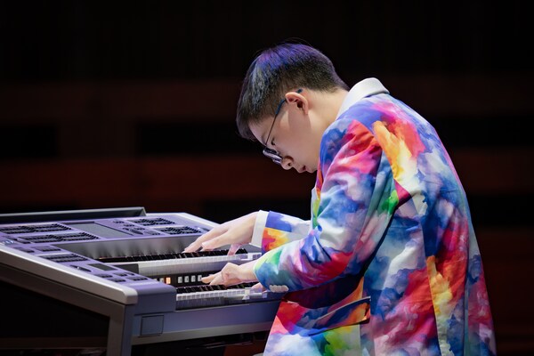 Performers image