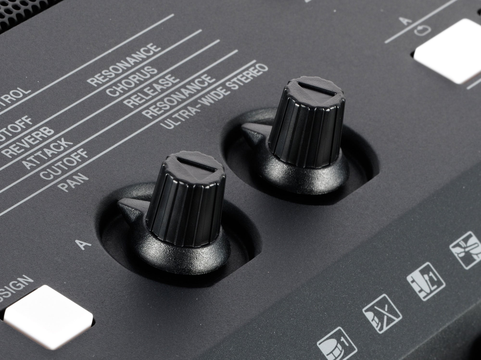 PSR-E433 - Features - Portable Keyboards - Products