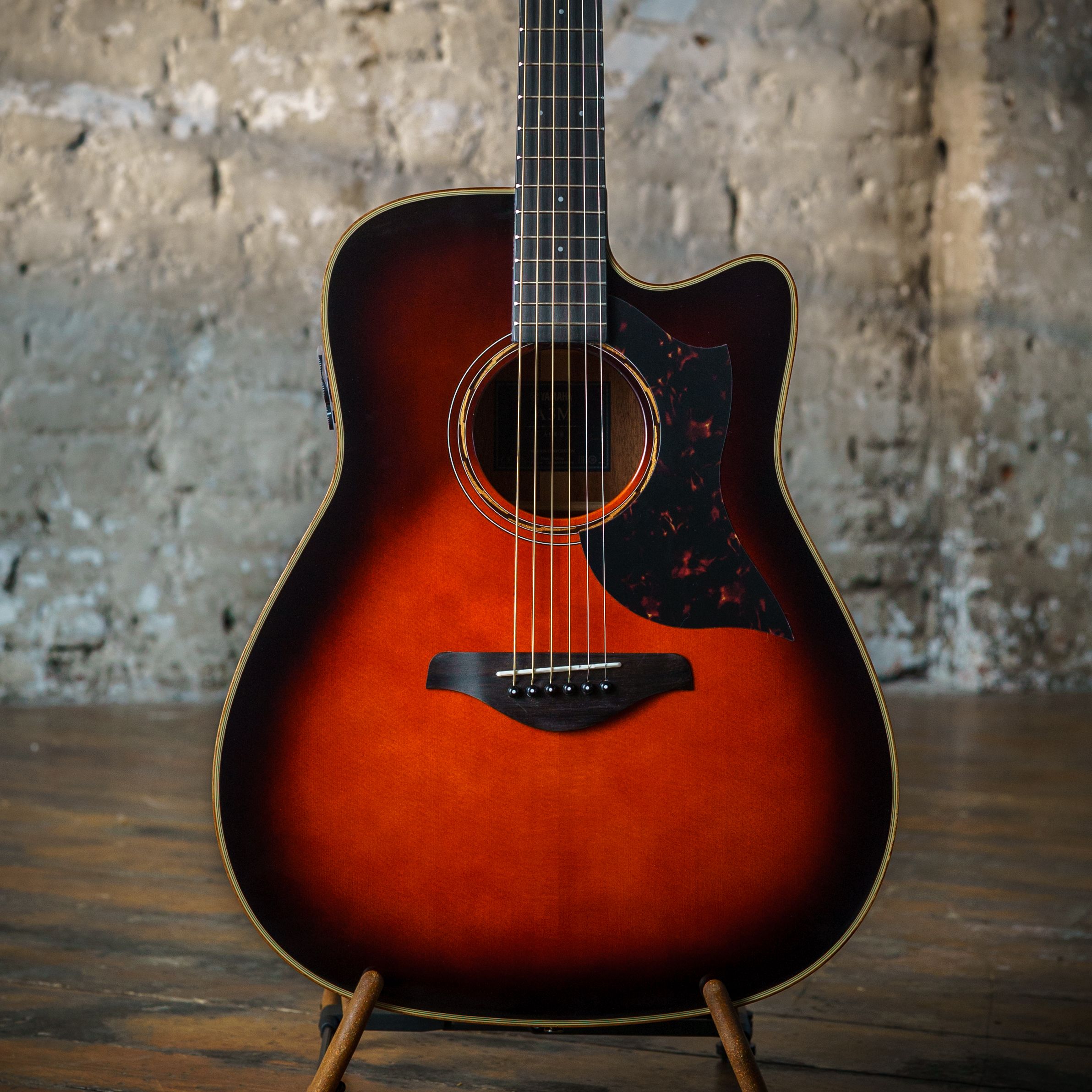 yamaha rosewood acoustic guitar