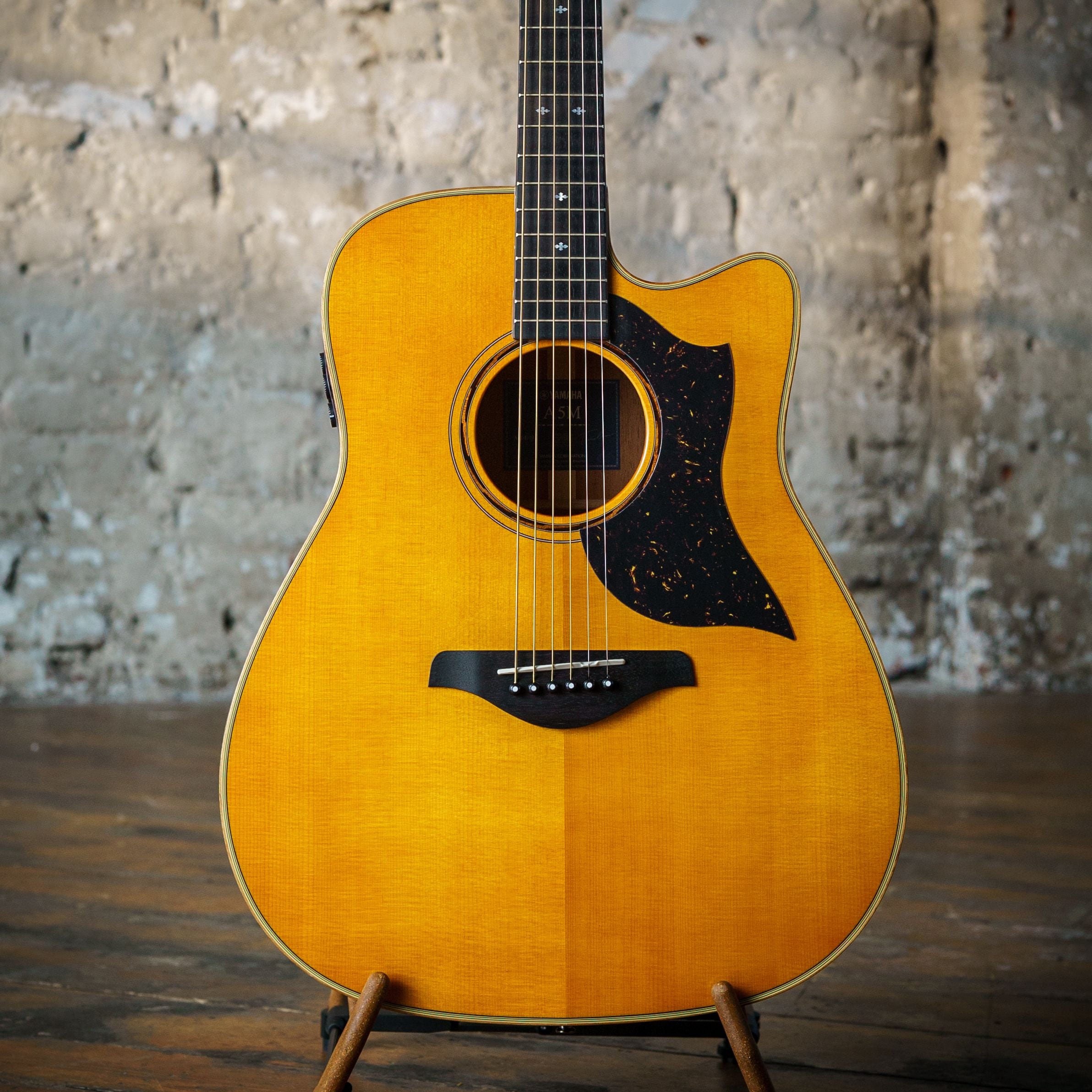 Yamaha a5r deals acoustic electric guitar