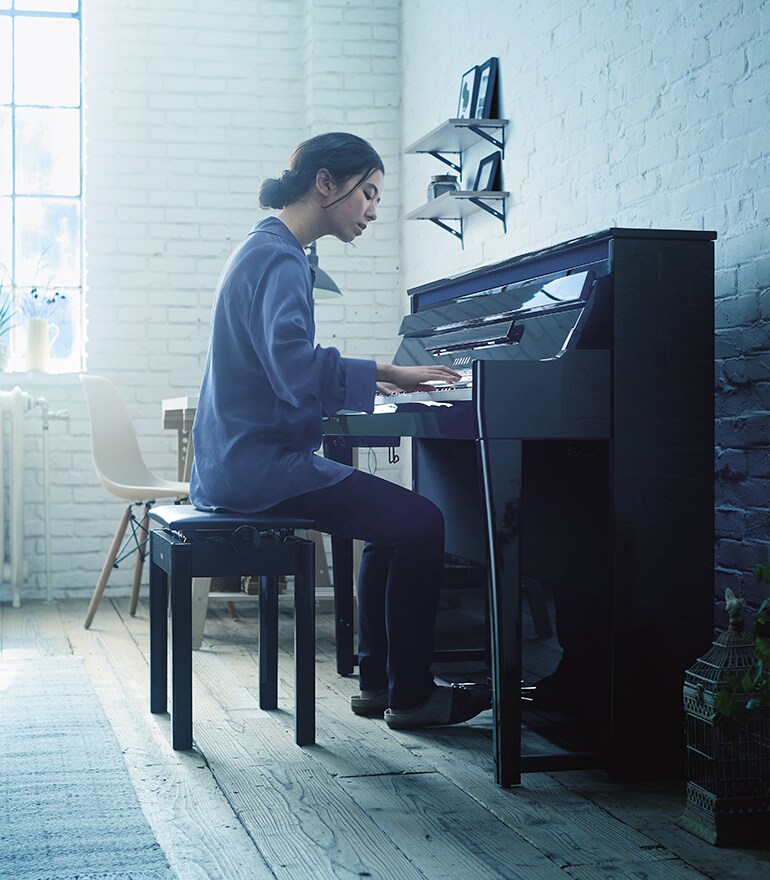 Main visual of NU1XA