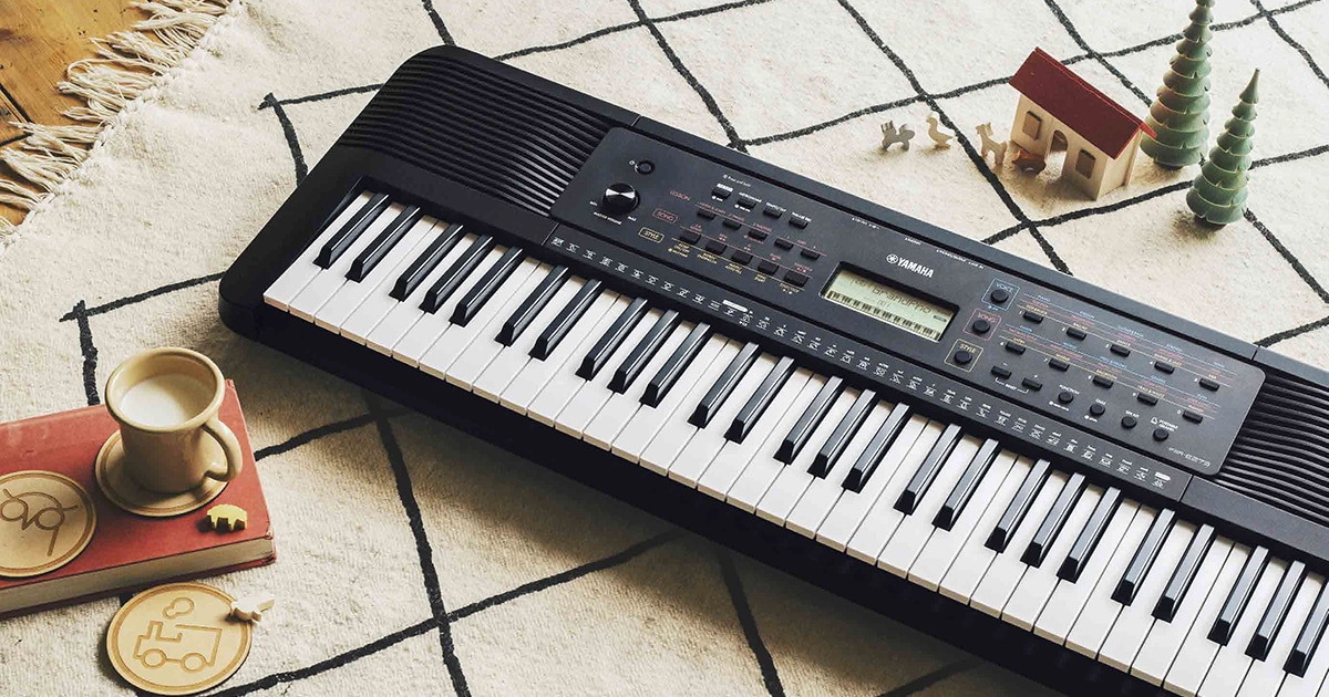 PSR-E273 - Overview - Portable Keyboards - Products