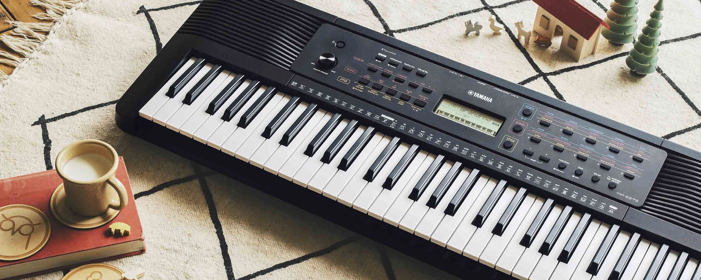 PSR-E273 - Overview - Portable Keyboards - Products - Keyboard