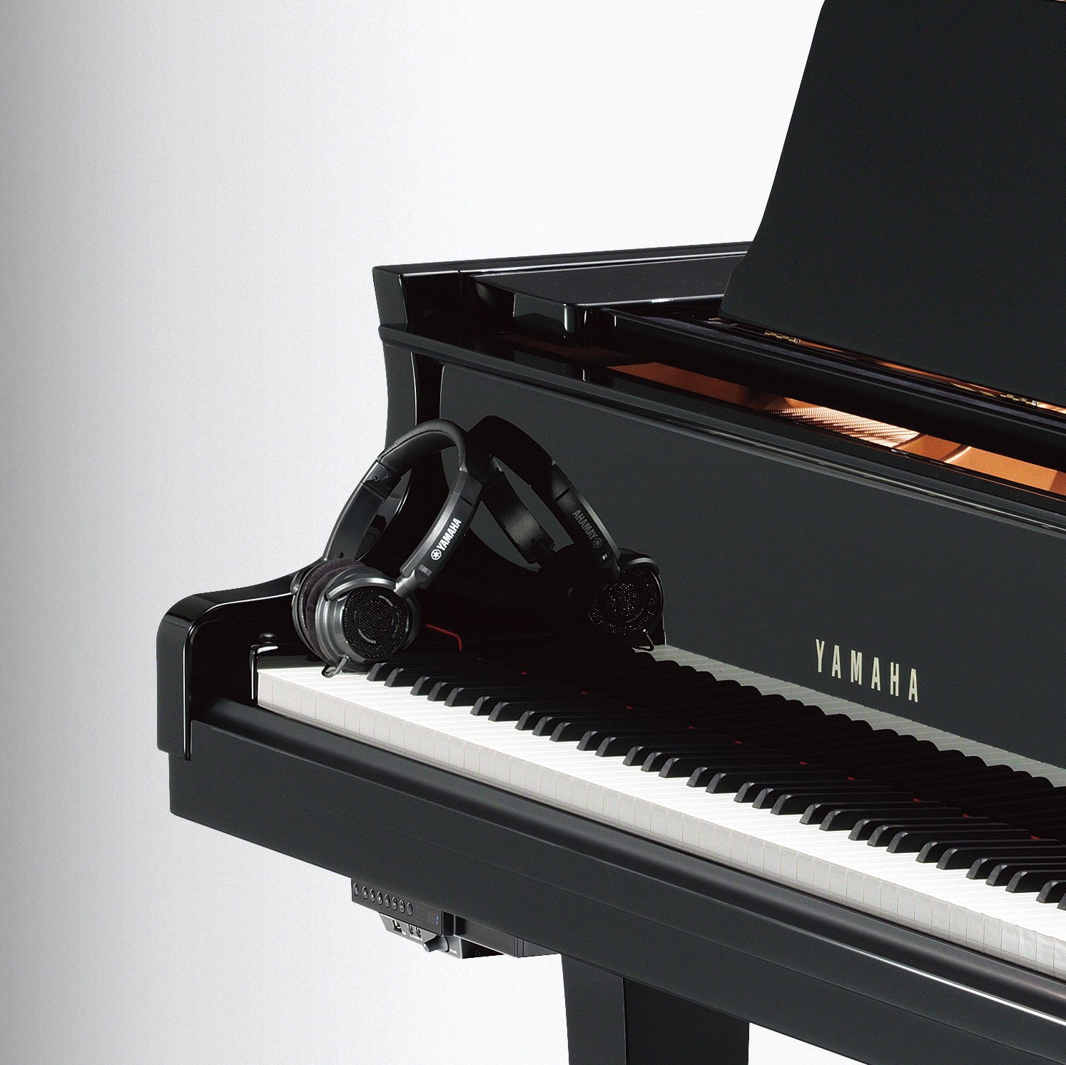 SILENT Piano™ SH - Features - SILENT Piano™ - Pianos - Musical ...